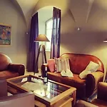 Schlossgut Hotel 5*