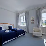 Schlossgut Hotel