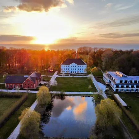 Schlossgut 5*