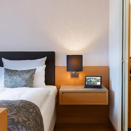 Schlossgut Groß Schwansee