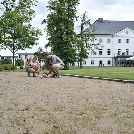 Szálloda Schlossgut Groß Schwansee