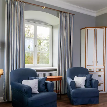 Schlossgut 5*