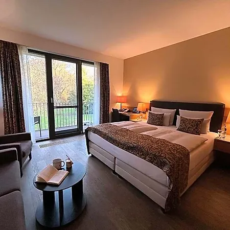 Schlossgut Hotel 5*