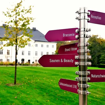 Отель Schlossgut