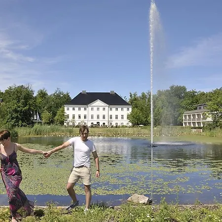 Schlossgut Отель Гросс-Шванзе