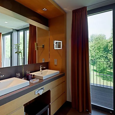 Отель Schlossgut 5*