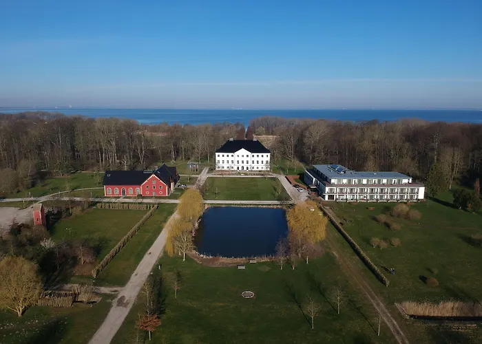 Schlossgut 5* Groß Schwansee